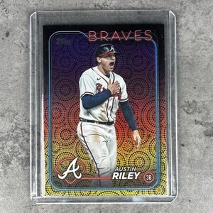 2024 Topps Series 2 - Austin Riley #595 Holiday NM+